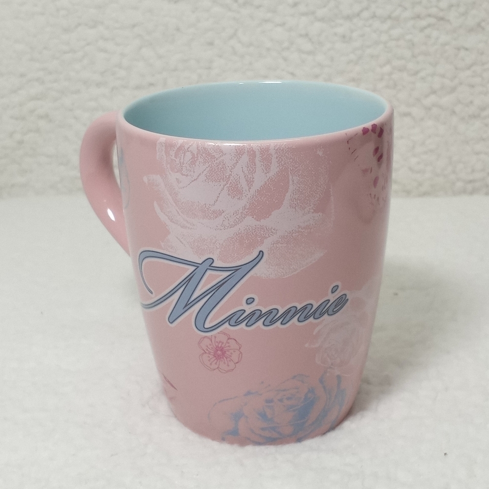 Disney Store EXCLUSIVE Pink Minnie Mouse Floral 16oz Coffee Tea Mug - Picture 2 of 7